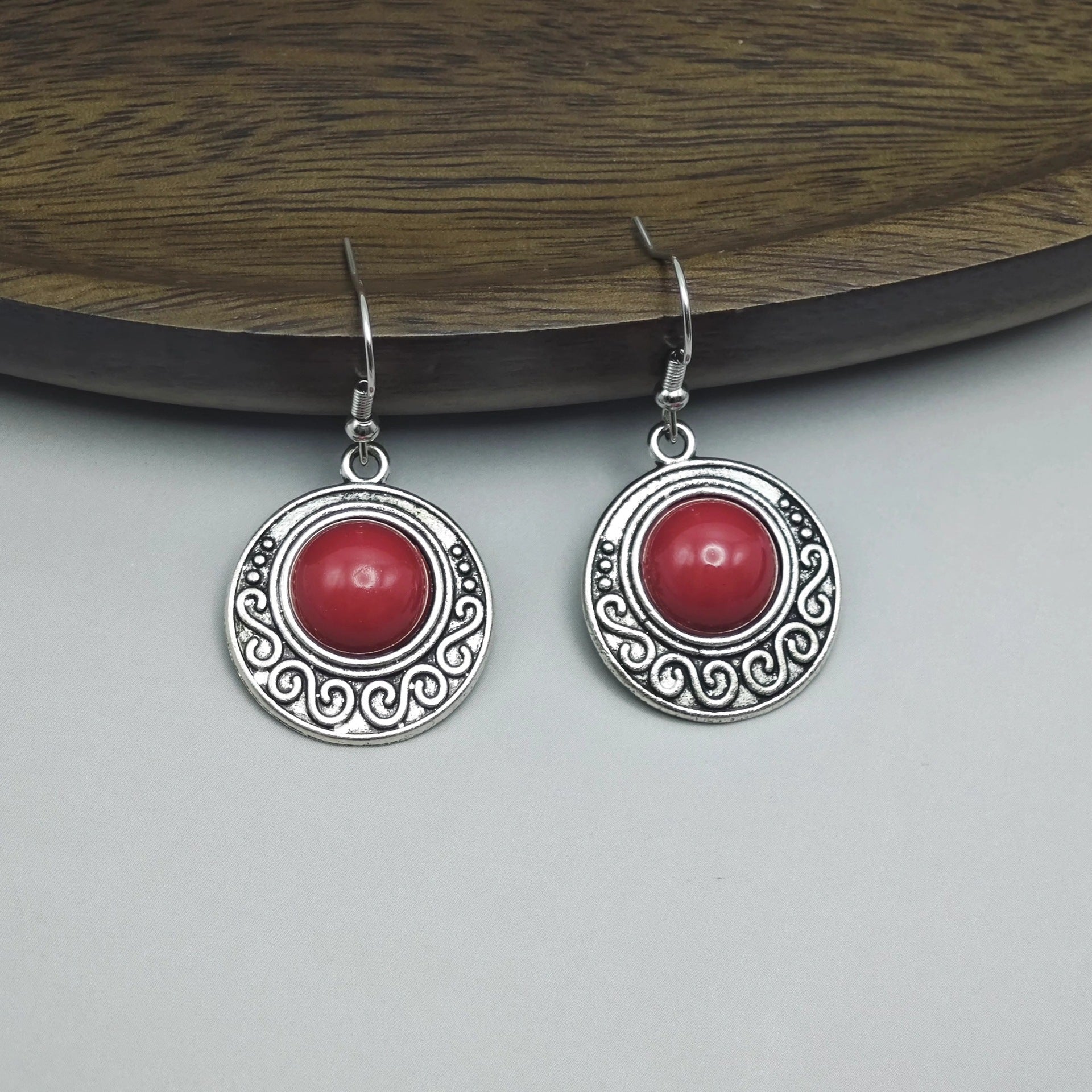 Alloy Retro Exaggerated Temperamental Ear Rings